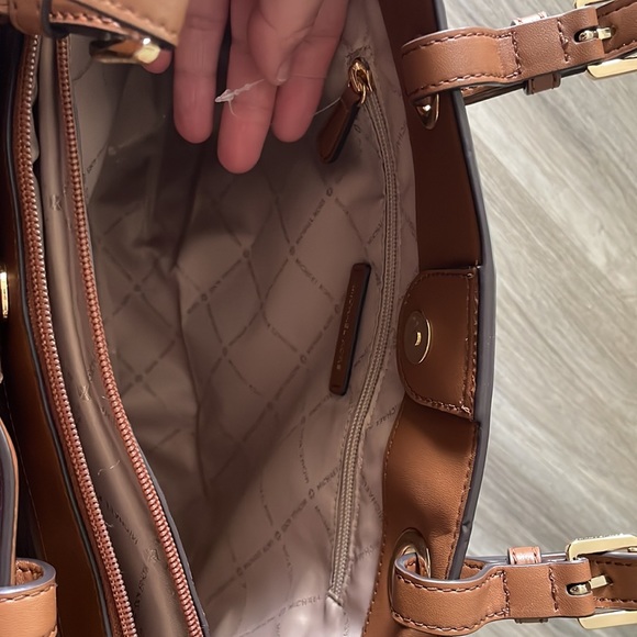 NWOT Michael Kors Large Commuter Bag Brown and wallet - Picture 14 of 17